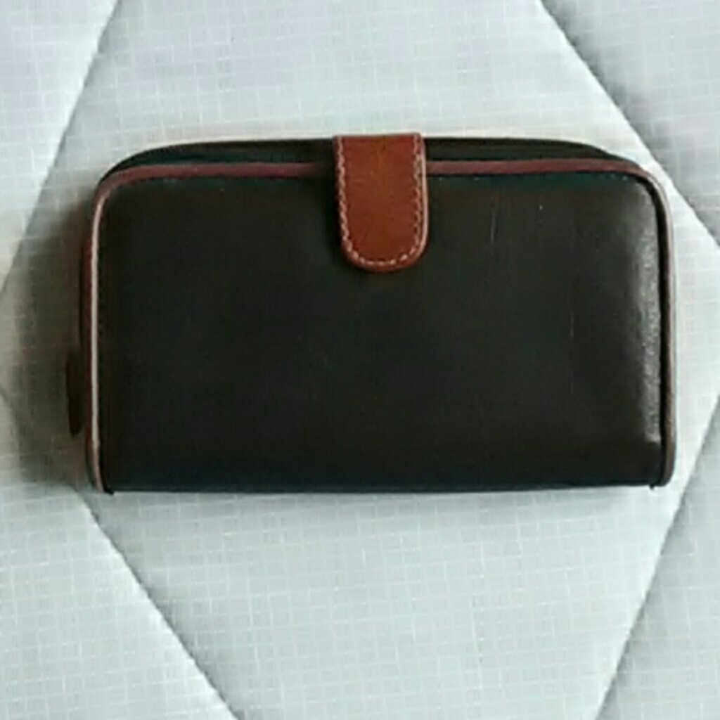 Rosetta Zippered CheckbookWallet